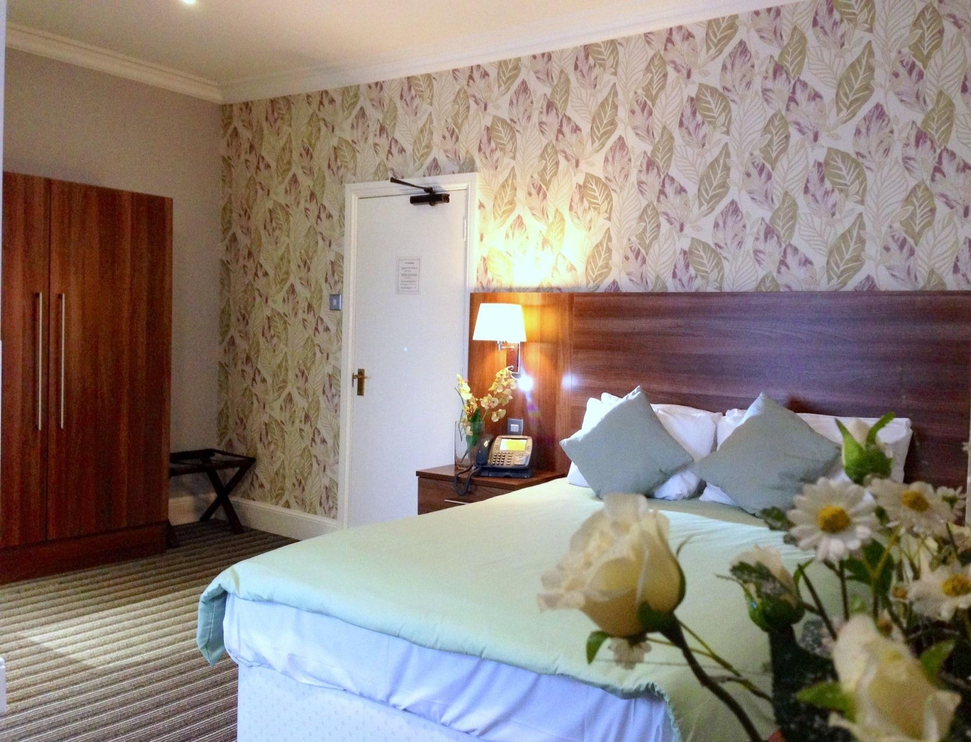 Ely House Hotel Wolverhampton Exteriör bild